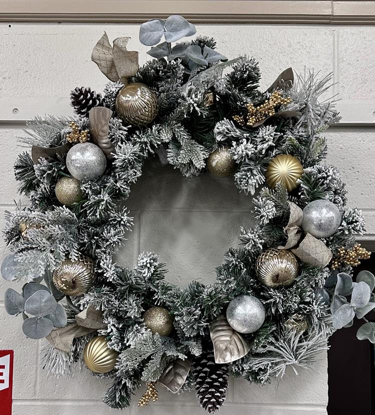 2021 Sparkling White Hallmark Christmas Wreath - Hooked on Hallmark  Ornaments